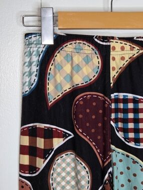 🌷Women's One Size Black Patterned Leggings with Multicolor Paisley Prints